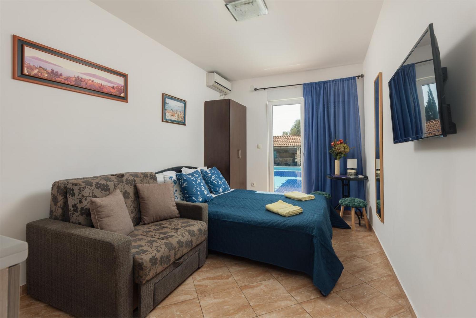 Villa Mia Apartments Bijela Buitenkant foto
